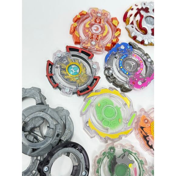 Set of 53 Pieces Beyblade Lot Burst Launchers Energy Drivers Discs Tips Metal - Picture 5 of 6